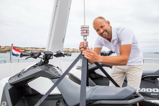 YACHT MANAGEMENT IBIZA